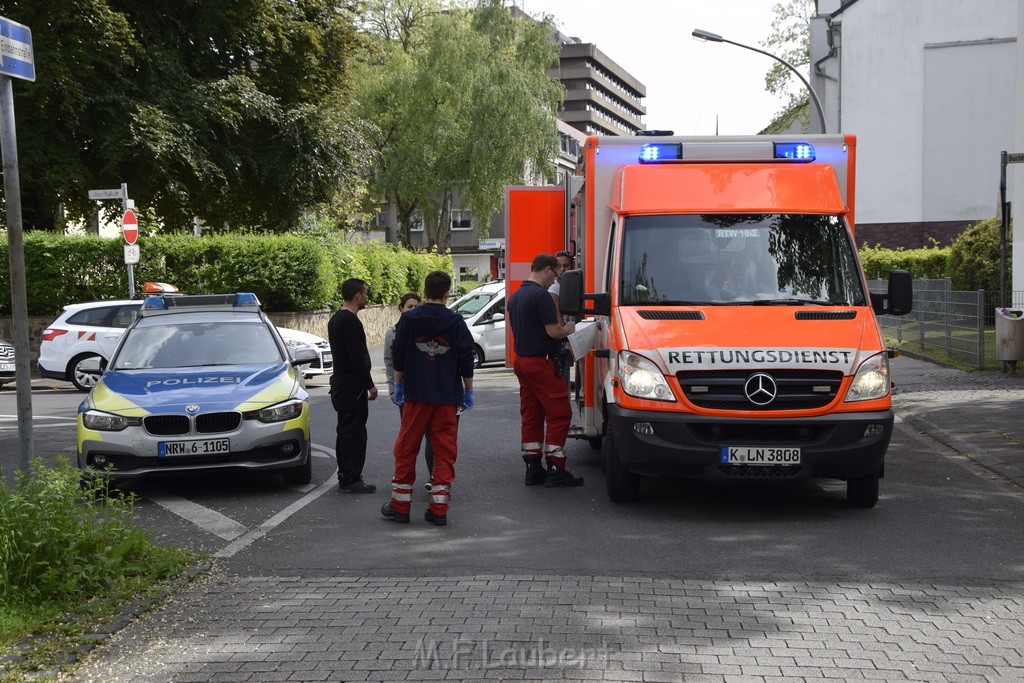 VU KVB Bus gegen PKW Tuer Koeln Kalk Buchforststr P02.JPG - Miklos Laubert